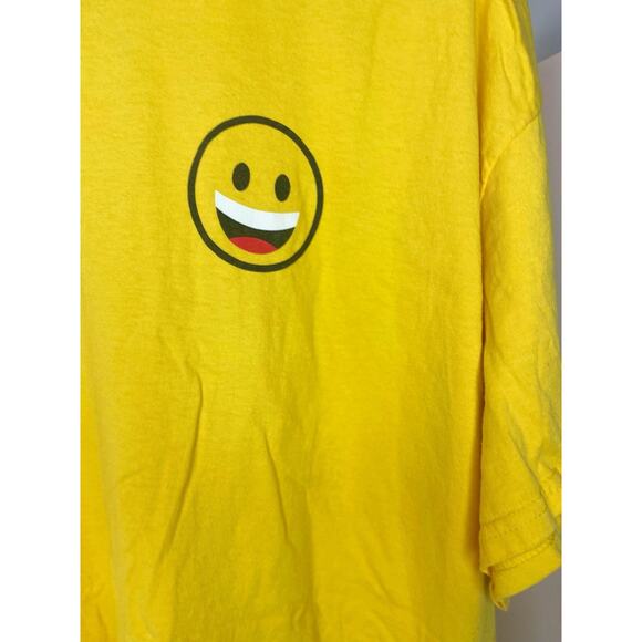 Play More Be Happy Lake Charles Smile Face Tshirt Size XL Woman’s - Picture 3 of 9